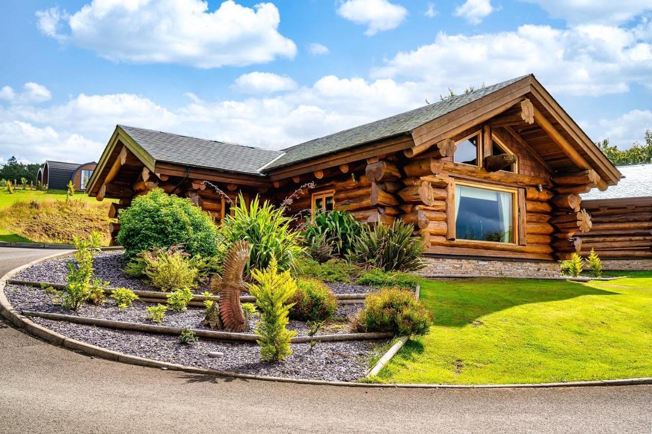 The Log Cabins At The Vu Bathgate Kültér fotó
